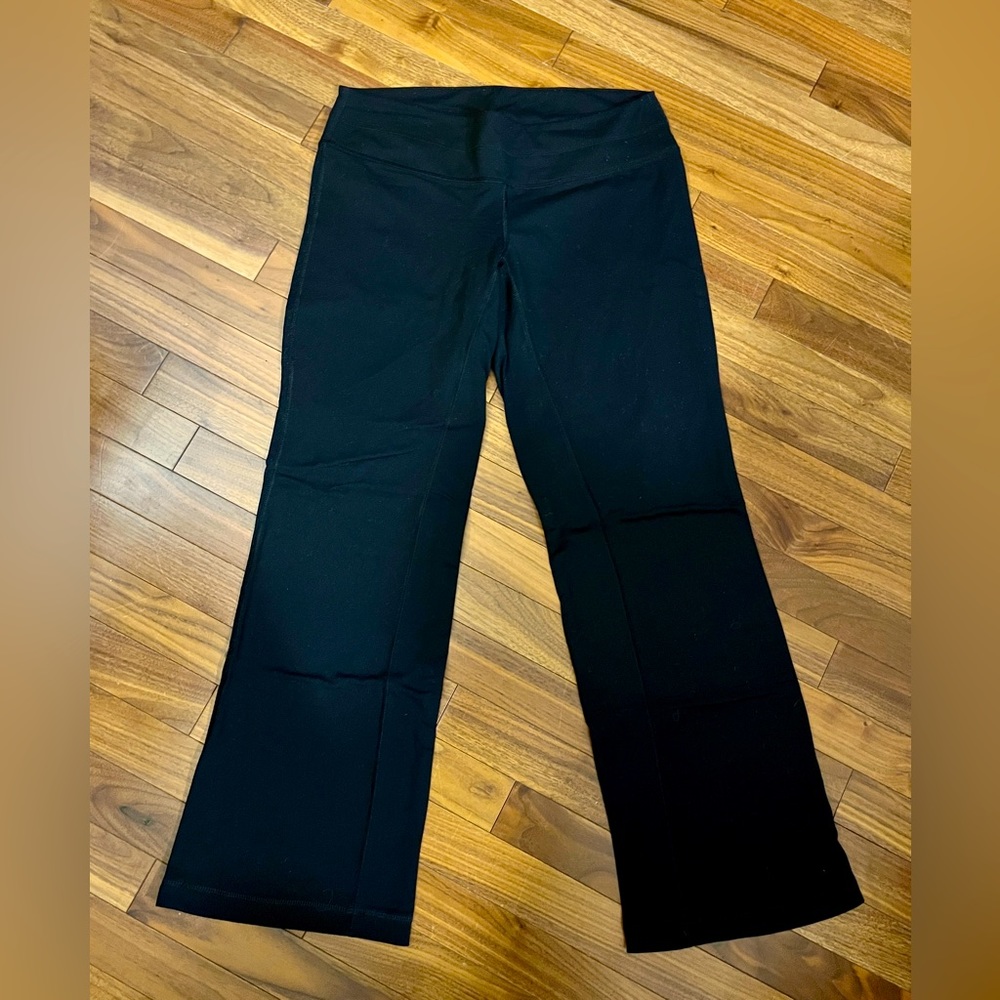 GAP Stretch Athletic Yoga Pants, size medium.
